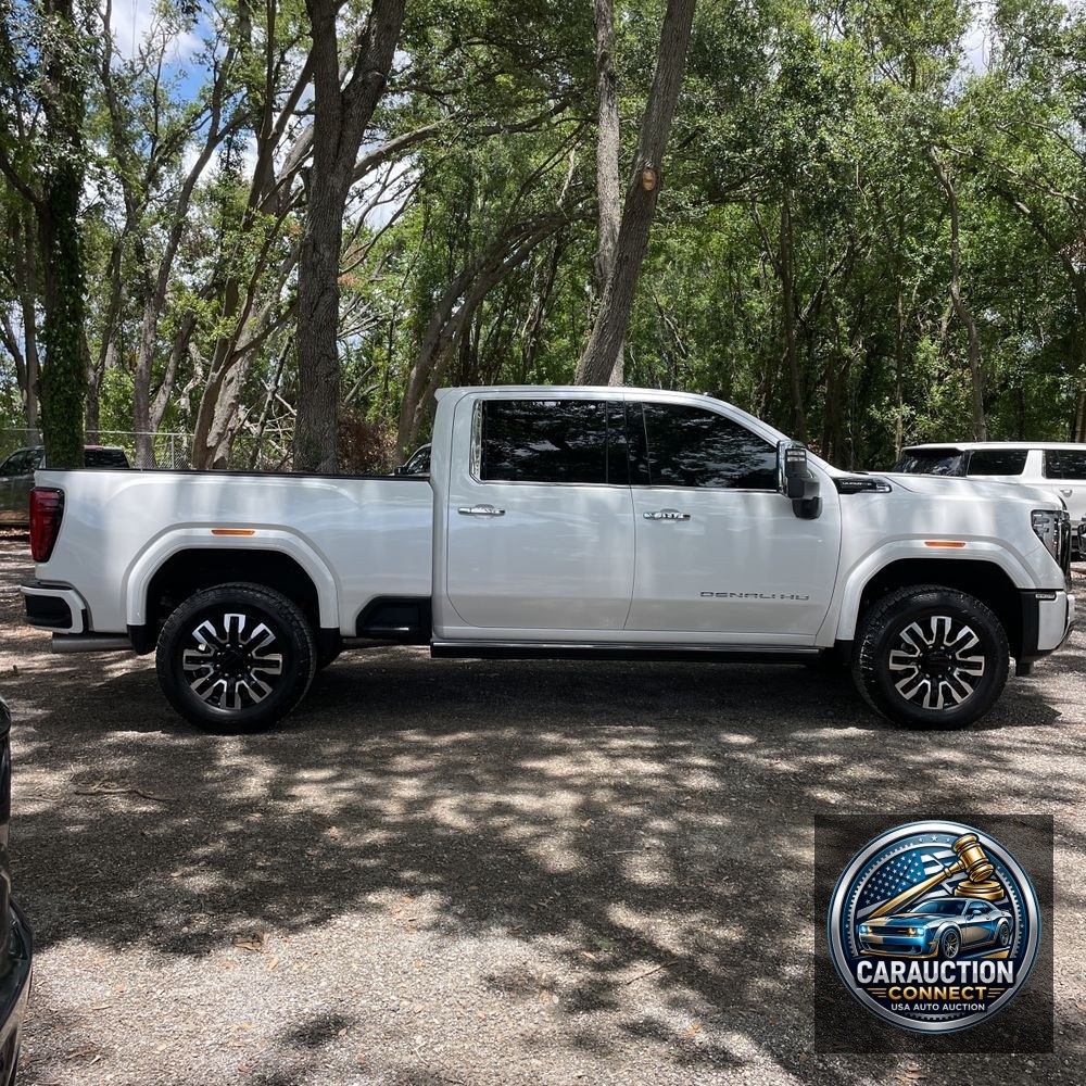 2025 GMC Sierra 2500HD Denali Ultimate