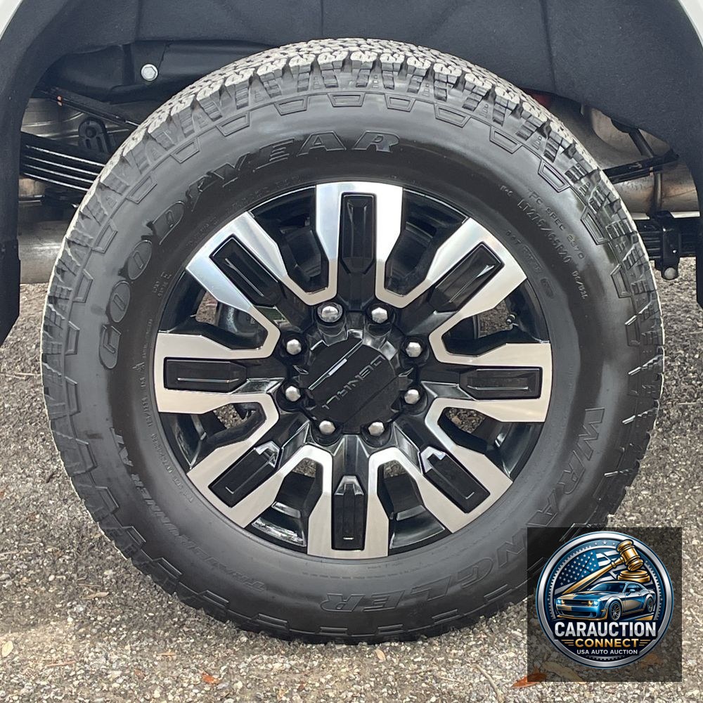 2025 GMC Sierra 2500HD Denali Ultimate
