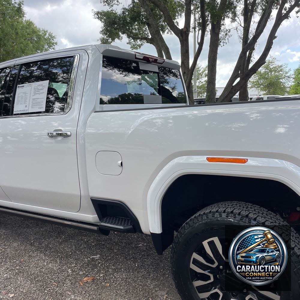 2025 GMC Sierra 2500HD Denali Ultimate