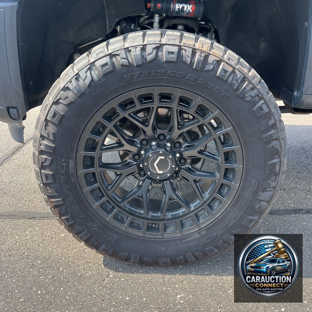 2025 GMC Sierra 2500HD Denali Ultimate