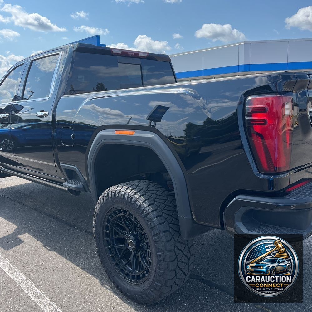 2025 GMC Sierra 2500HD Denali Ultimate