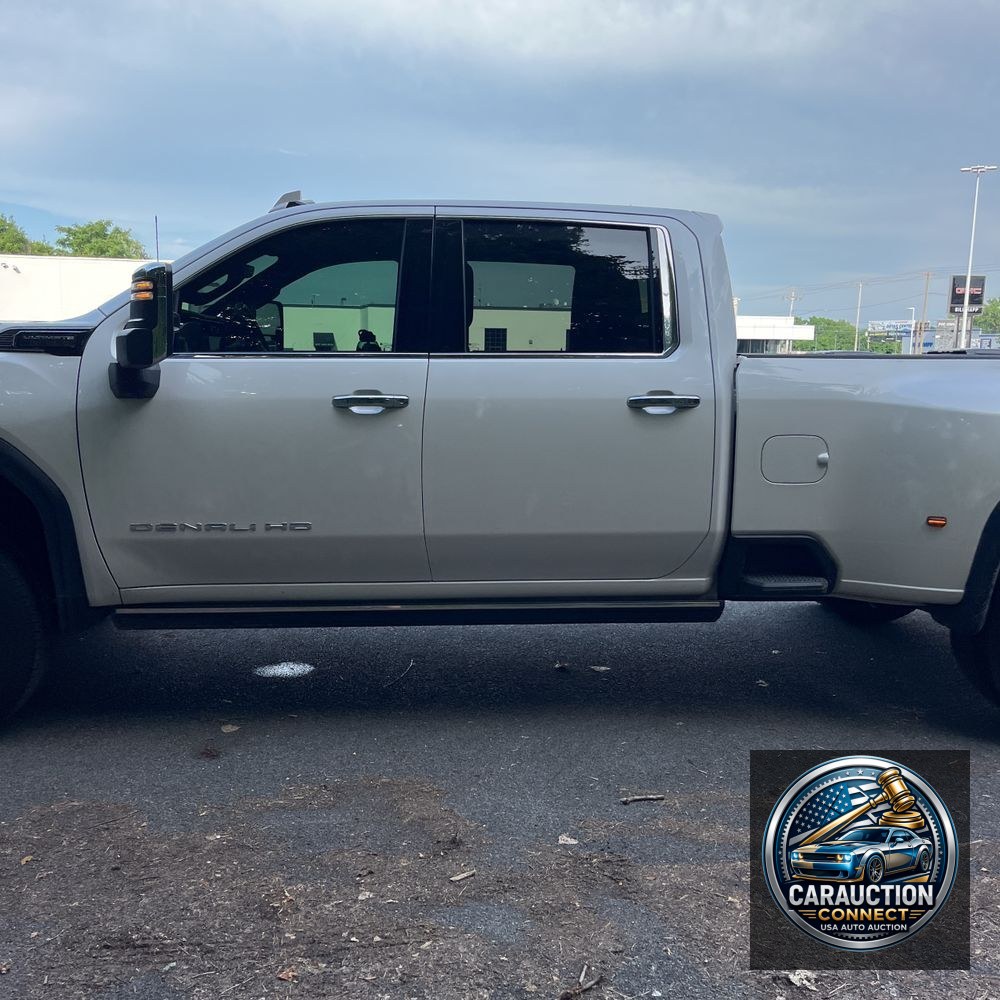 2025 GMC Sierra 3500HD Denali Ultimate