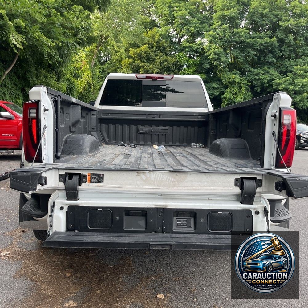 2025 GMC Sierra 3500HD Denali Ultimate