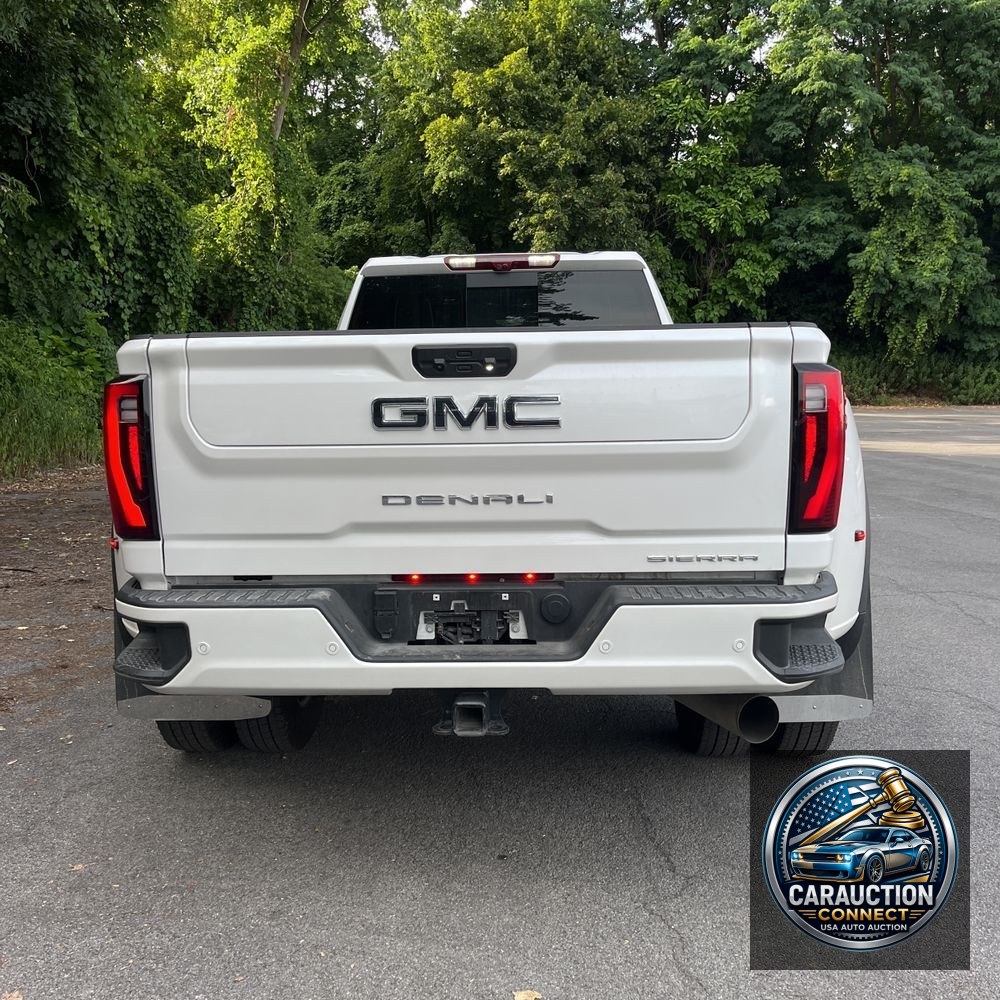 2025 GMC Sierra 3500HD Denali Ultimate