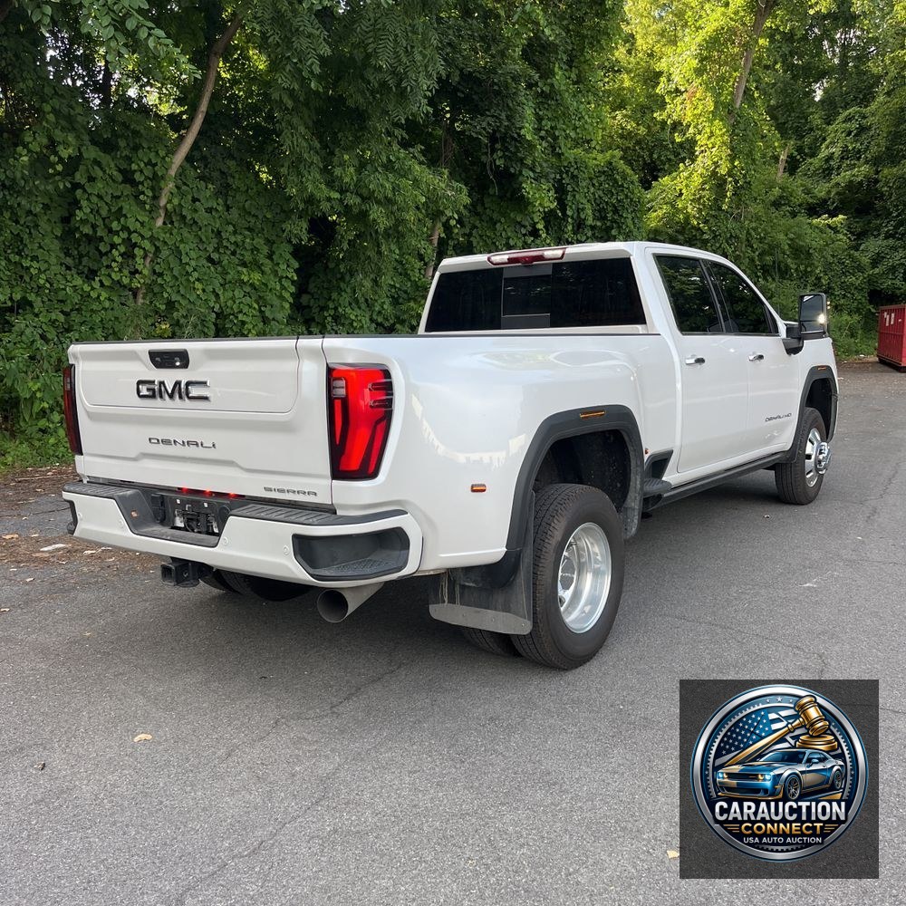 2025 GMC Sierra 3500HD Denali Ultimate