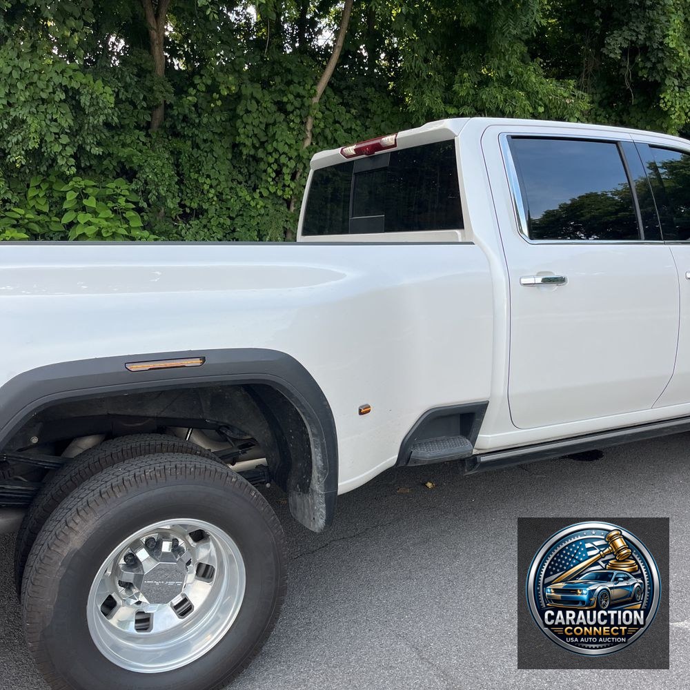 2025 GMC Sierra 3500HD Denali Ultimate