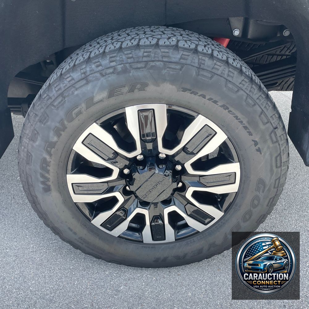 2025 GMC Sierra 3500HD Denali Ultimate