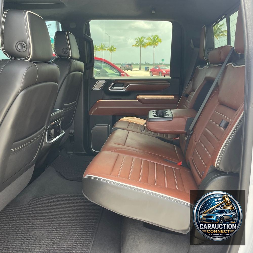 2025 GMC Sierra 3500HD Denali Ultimate