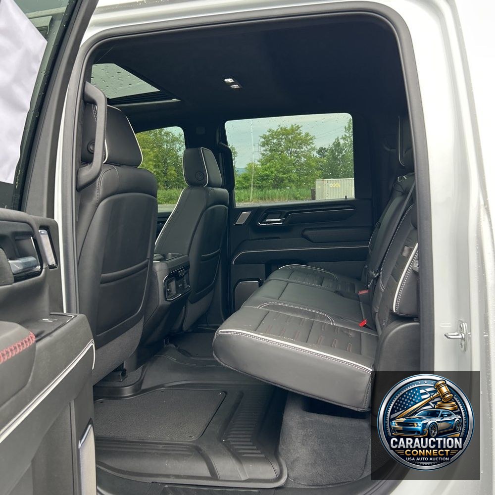 2025 GMC Sierra 2500HD AT4X