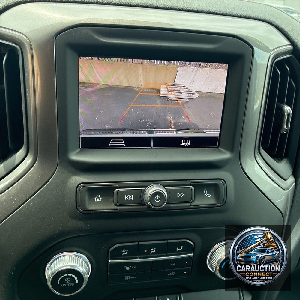 2024 GMC Sierra 2500HD Pro