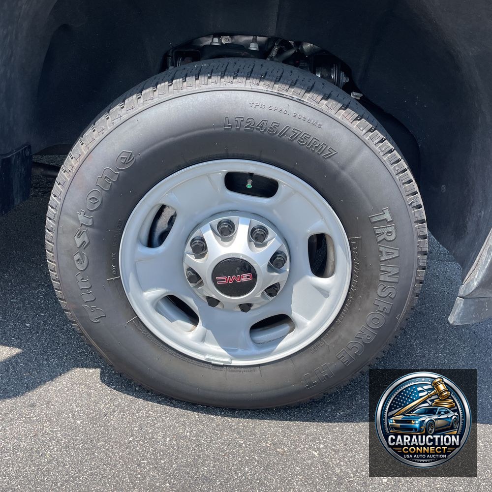 2024 GMC Sierra 2500HD Pro