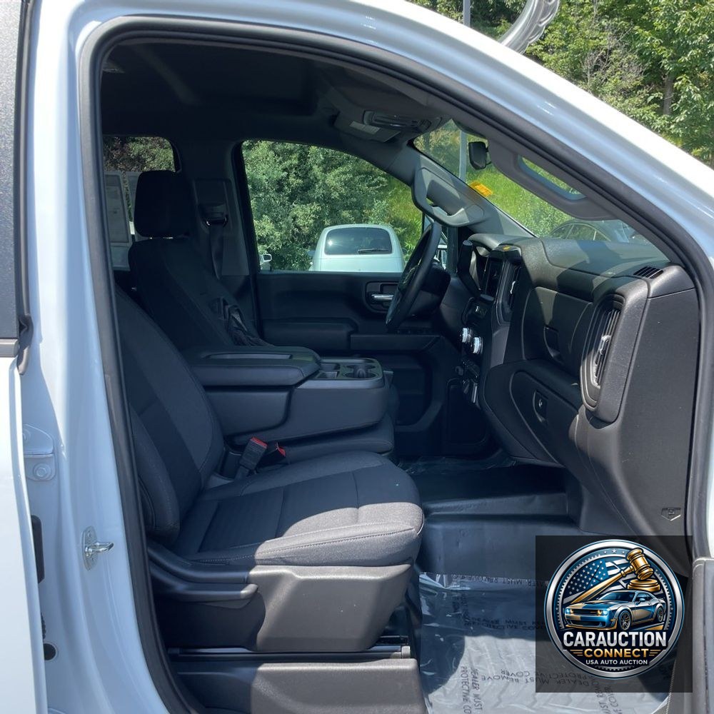 2024 GMC Sierra 2500HD Pro
