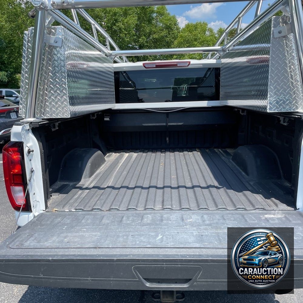 2024 GMC Sierra 2500HD Pro