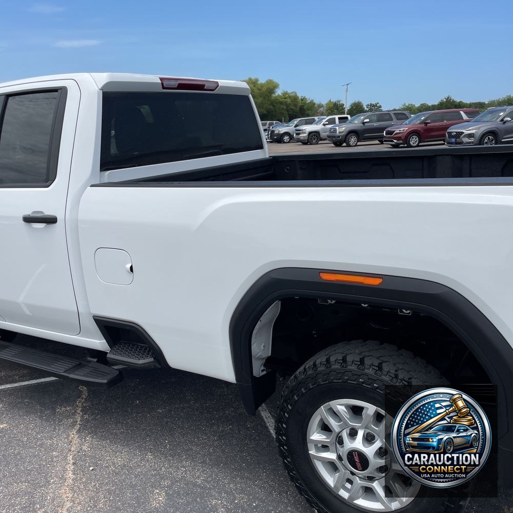 2024 GMC Sierra 2500HD Pro