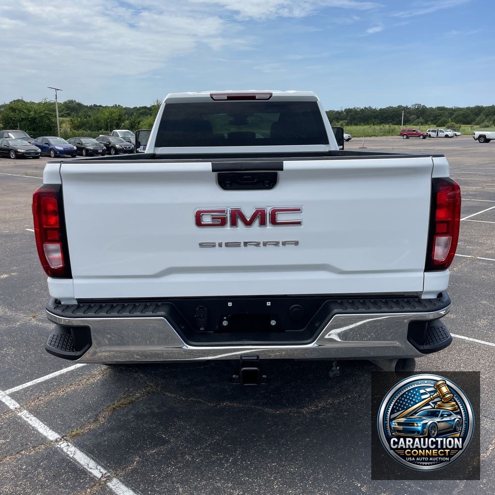 2024 GMC Sierra 2500HD Pro