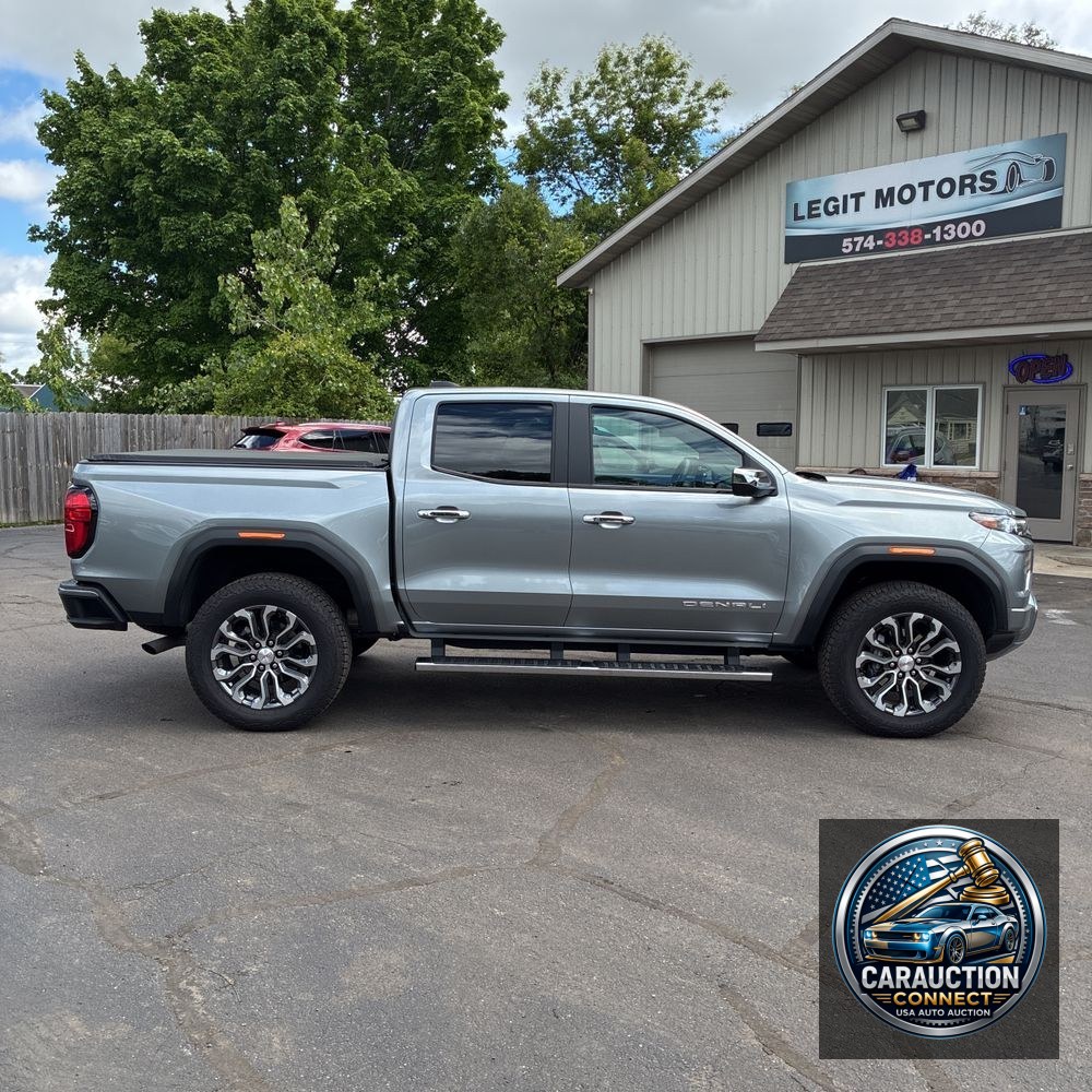 2025 GMC Canyon Denali