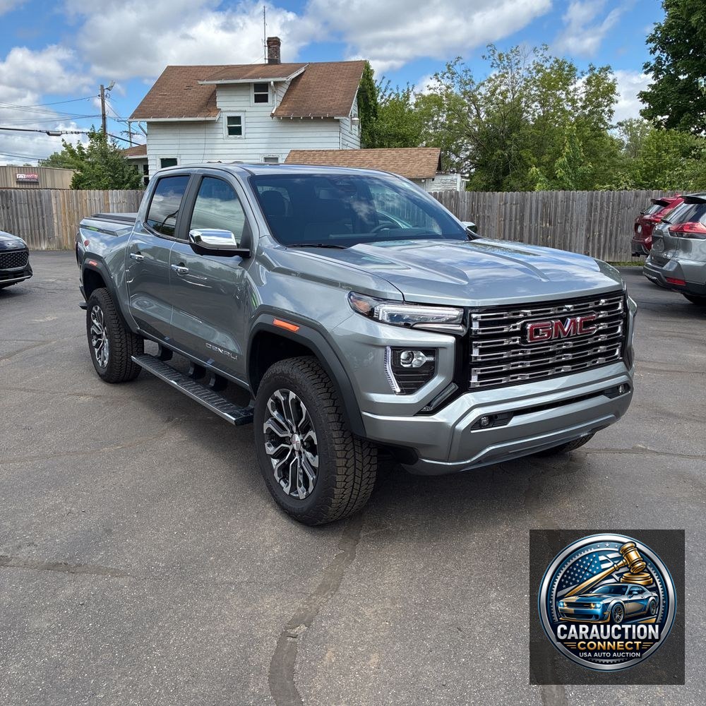 2025 GMC Canyon Denali