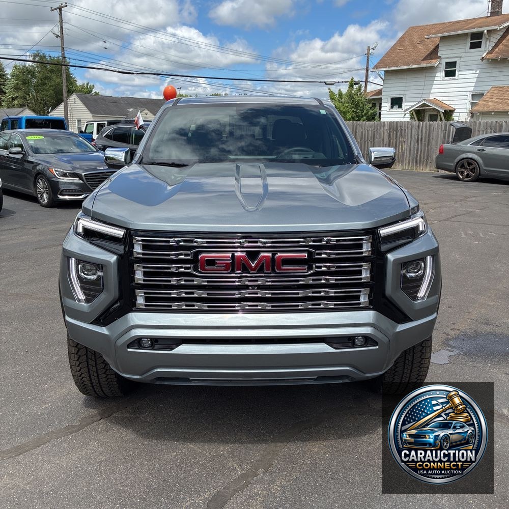2025 GMC Canyon Denali