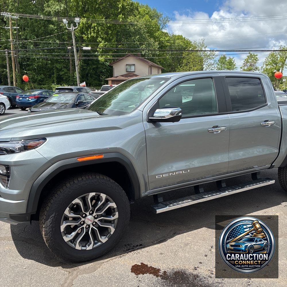 2025 GMC Canyon Denali