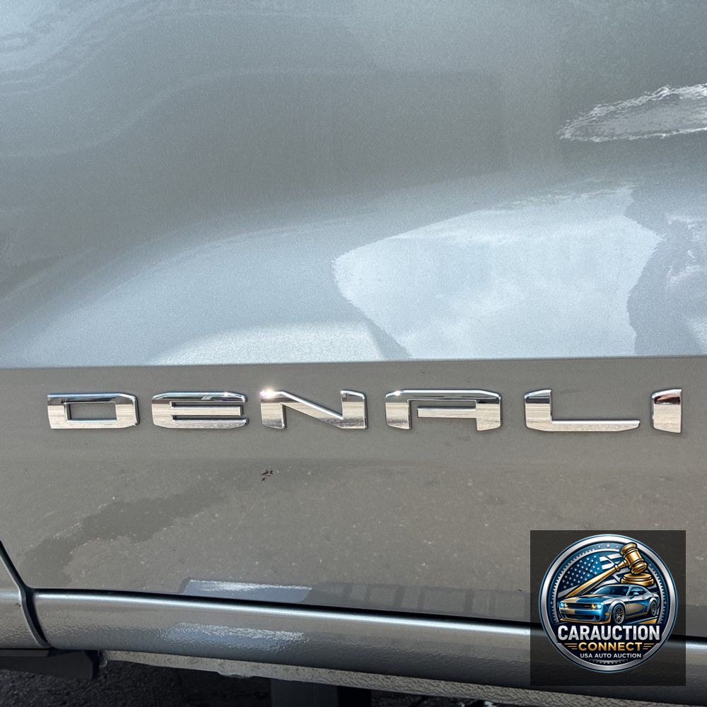 2025 GMC Canyon Denali