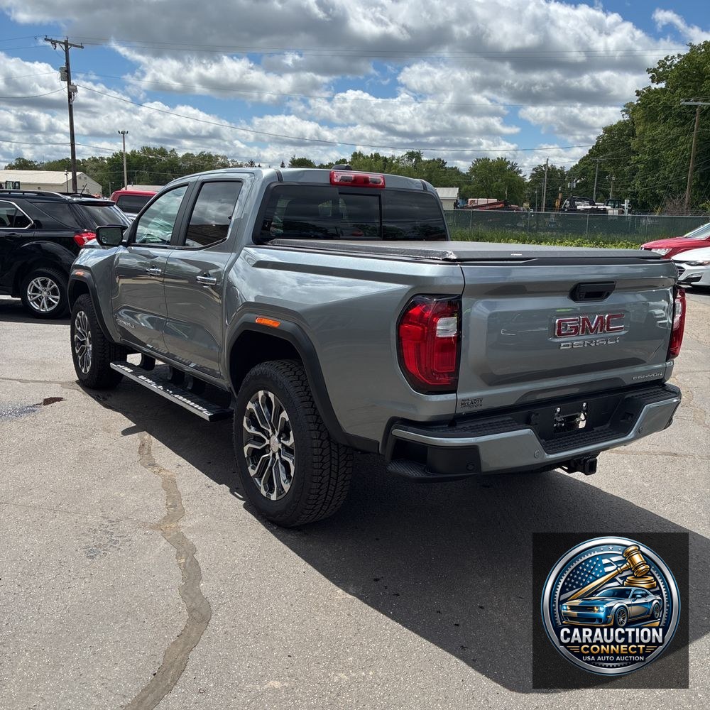 2025 GMC Canyon Denali