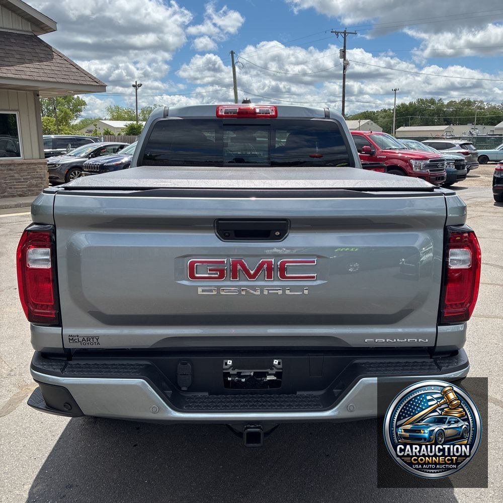 2025 GMC Canyon Denali