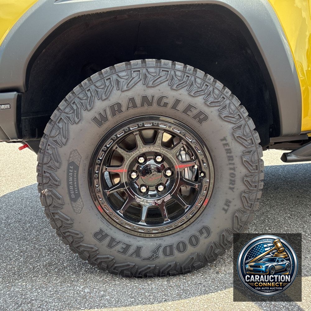 2024 GMC Canyon AT4X