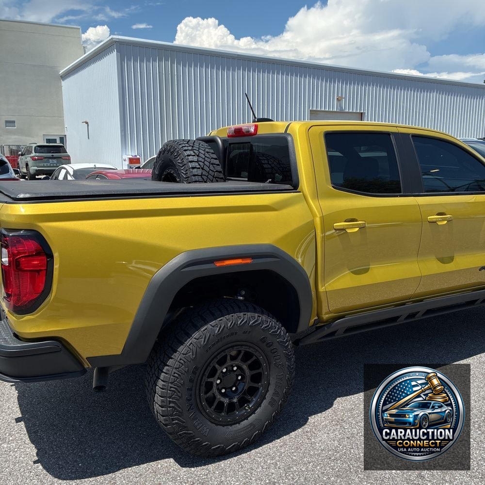2024 GMC Canyon AT4X