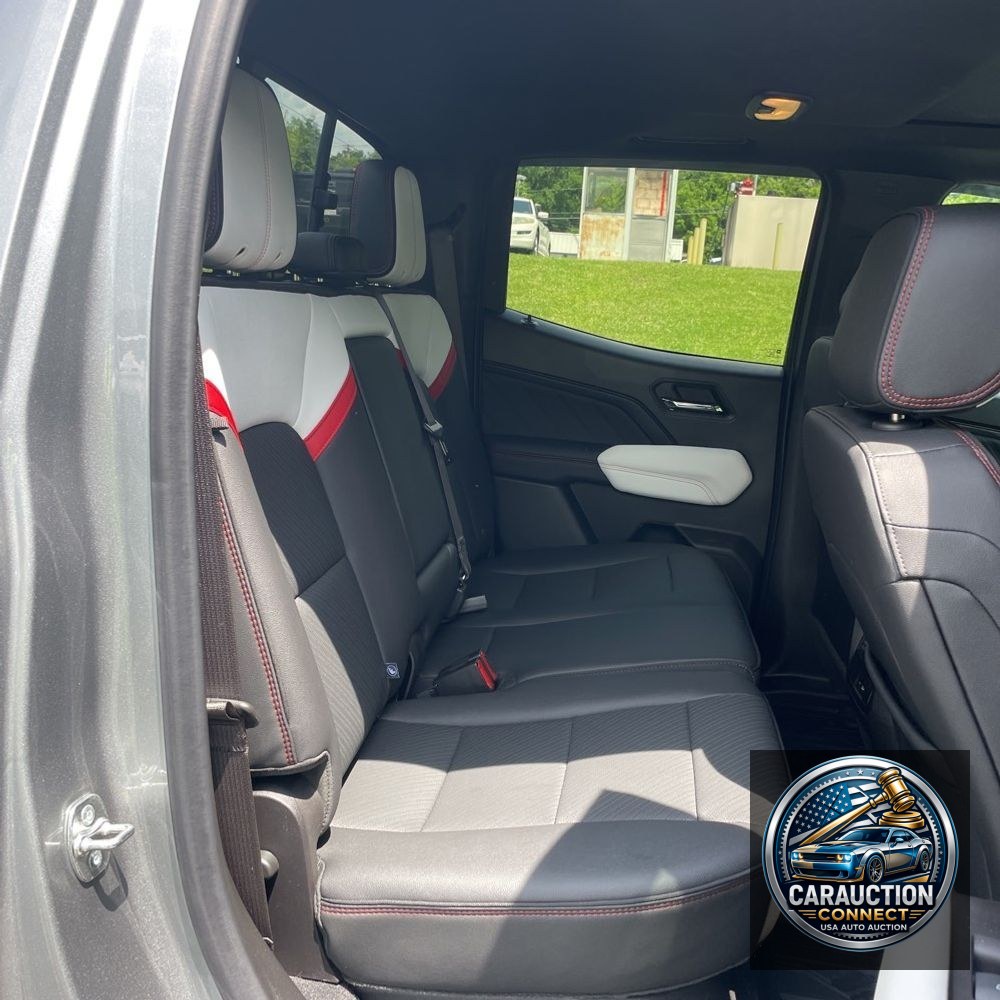 2024 GMC Canyon AT4X