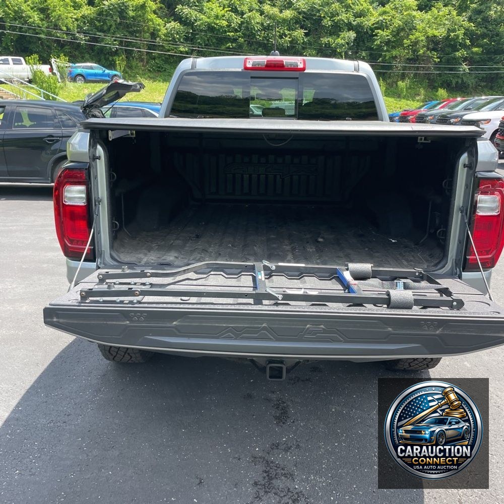 2024 GMC Canyon AT4X