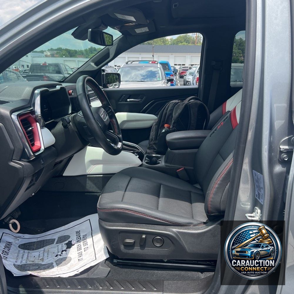 2024 GMC Canyon AT4X