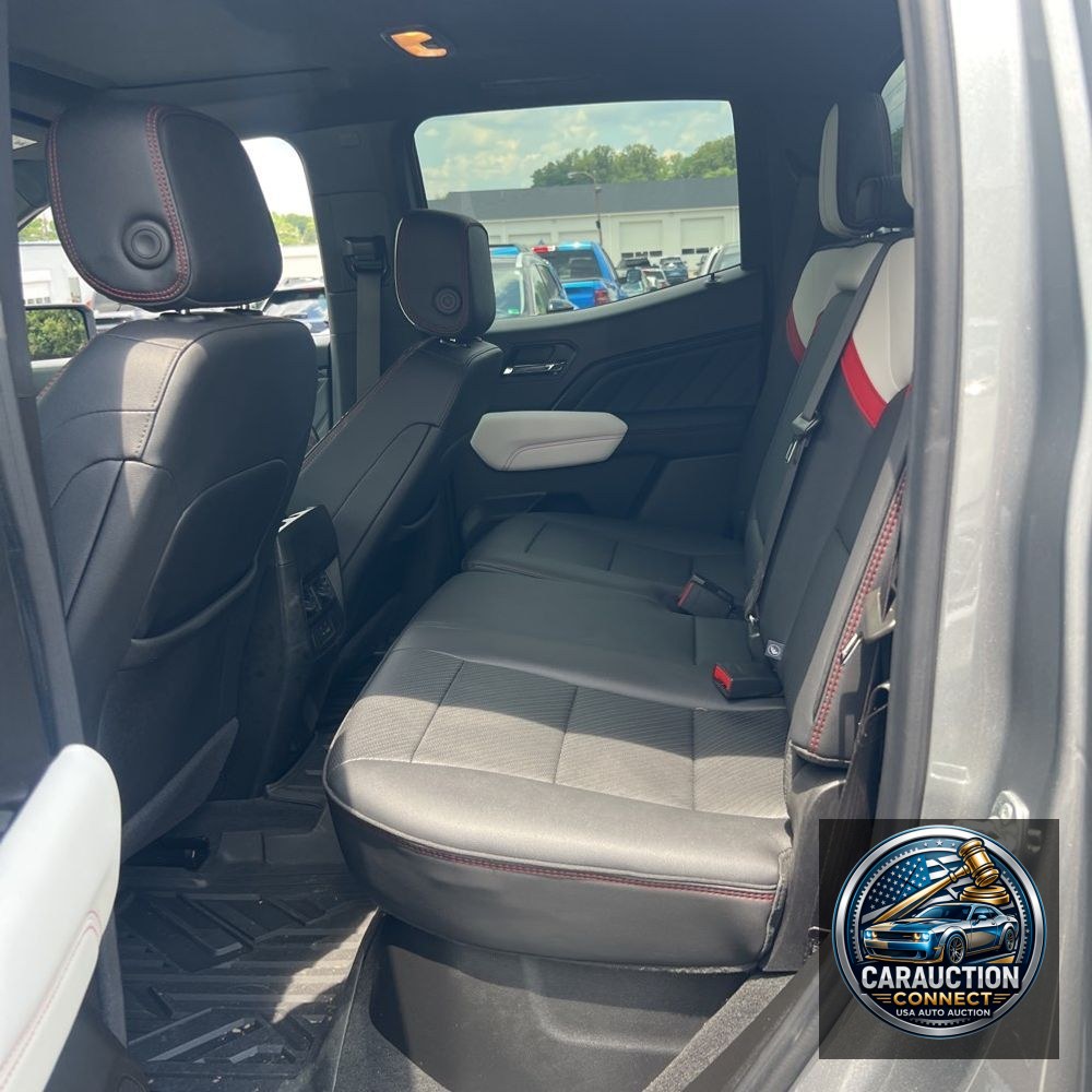 2024 GMC Canyon AT4X