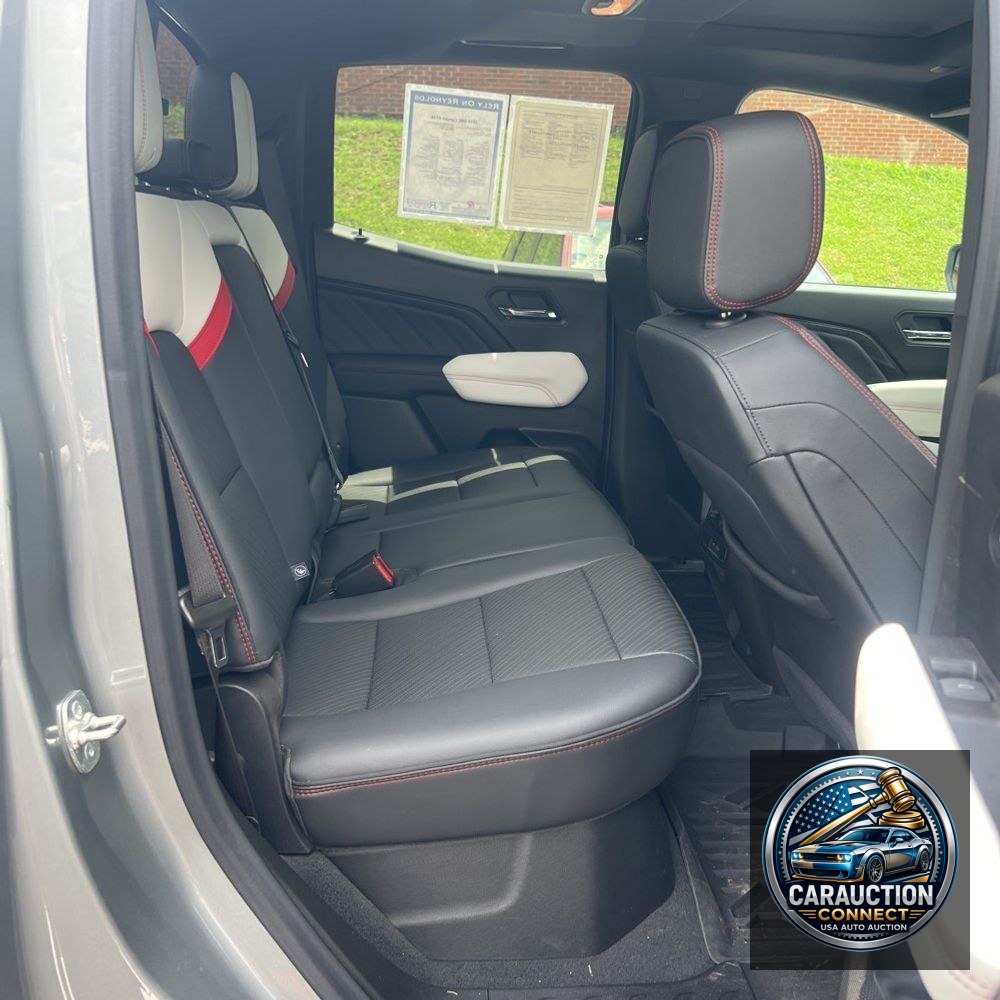 2024 GMC Canyon AT4X
