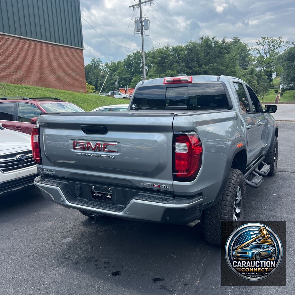 2024 GMC Canyon AT4X