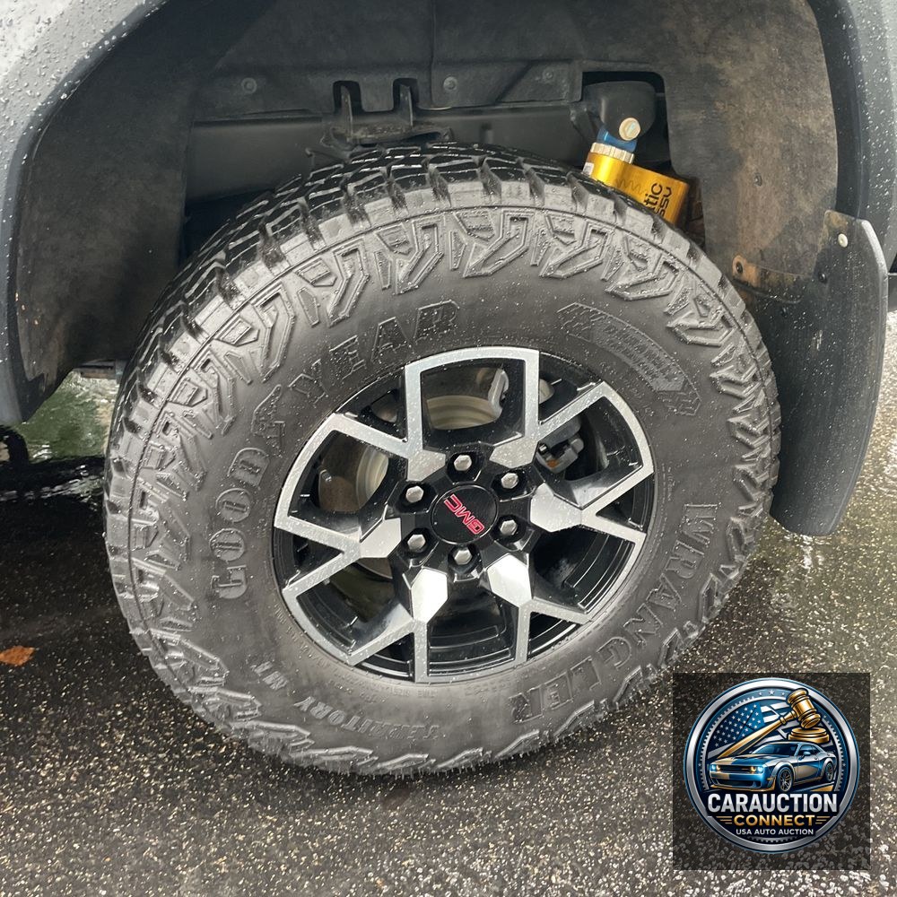 2024 GMC Canyon AT4X