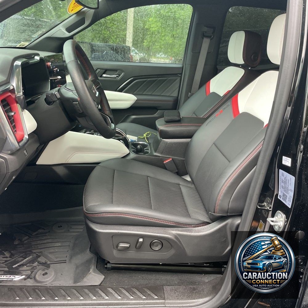 2024 GMC Canyon AT4X