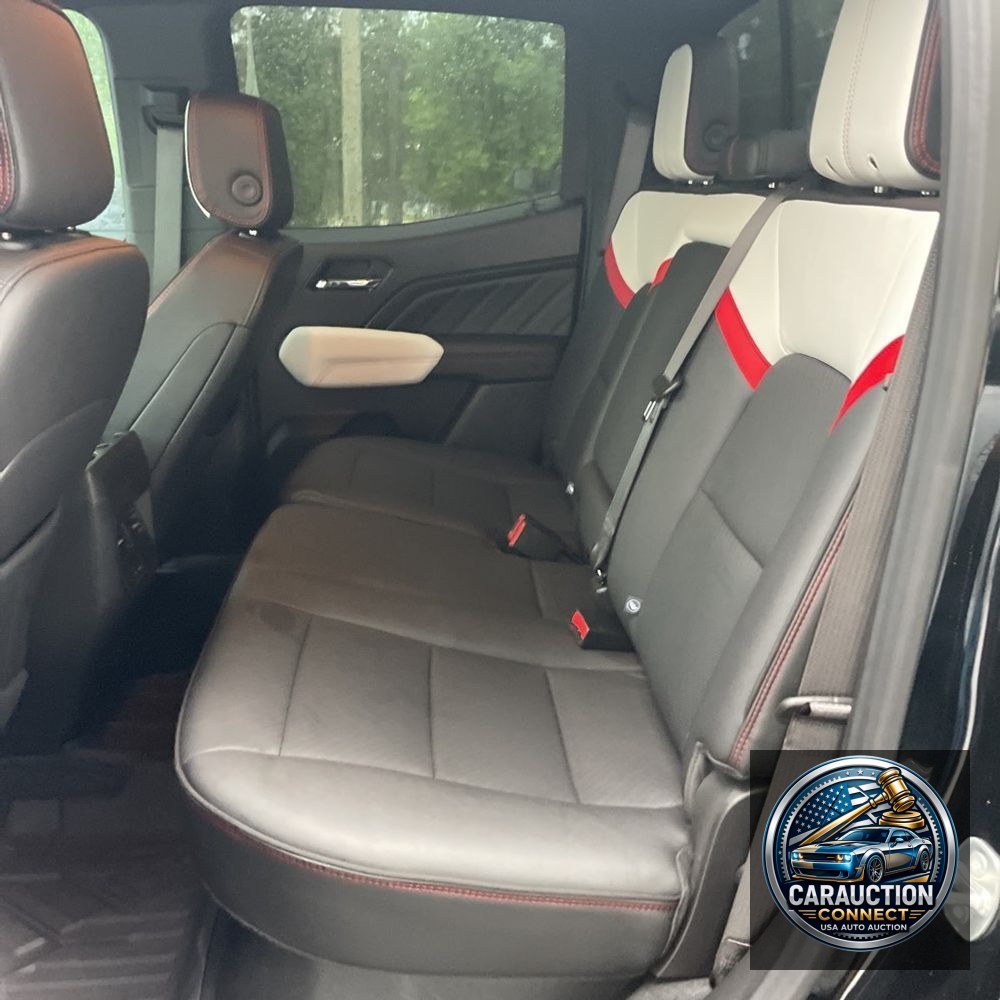 2024 GMC Canyon AT4X