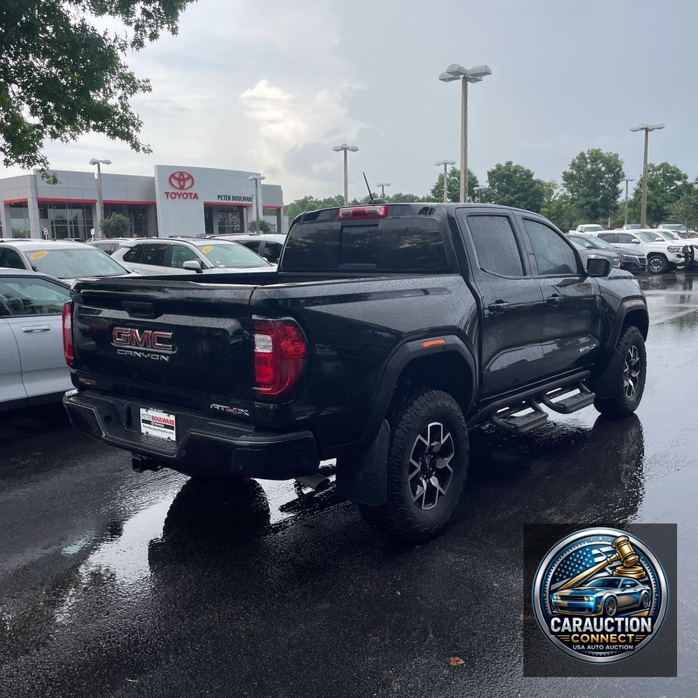 2024 GMC Canyon AT4X