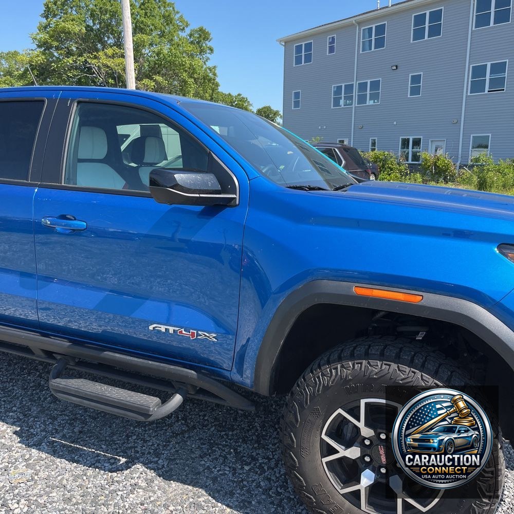 2023 GMC Canyon AT4X