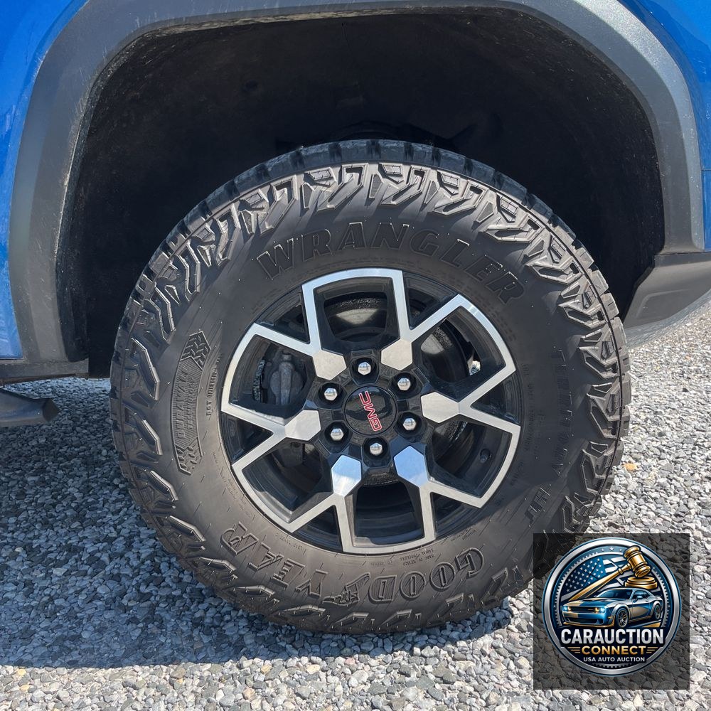 2023 GMC Canyon AT4X