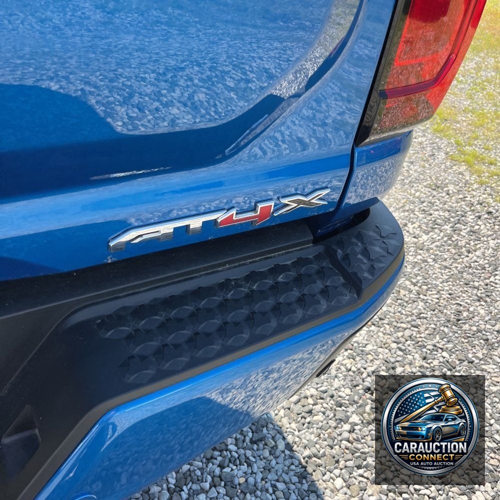 2023 GMC Canyon AT4X