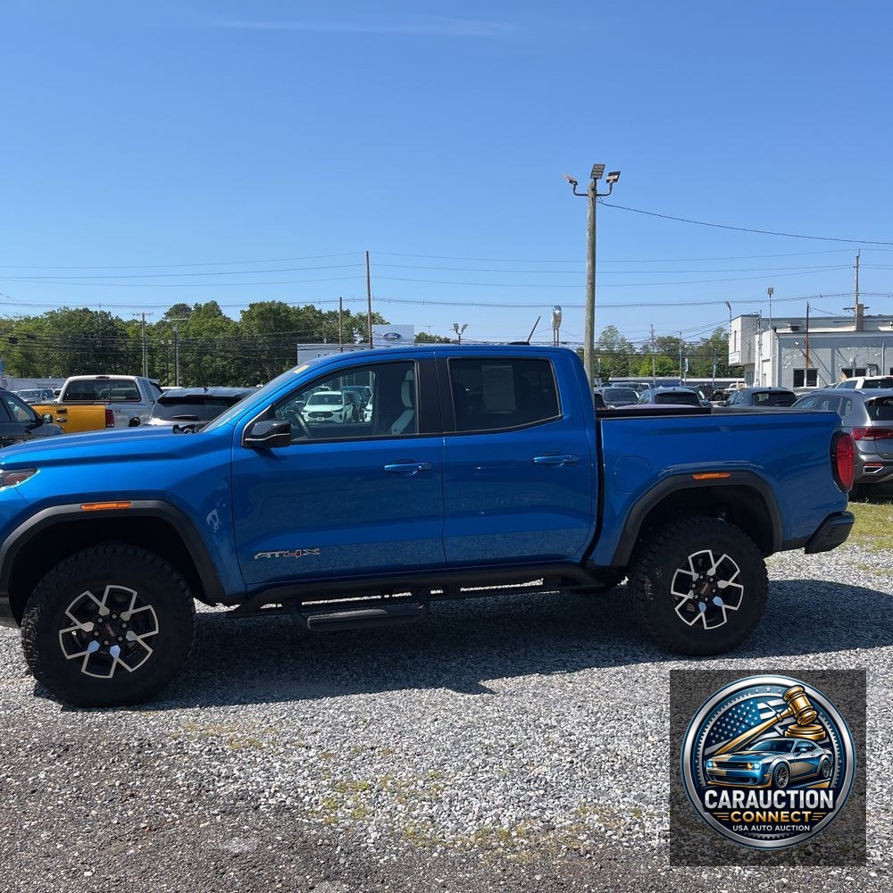 2023 GMC Canyon AT4X