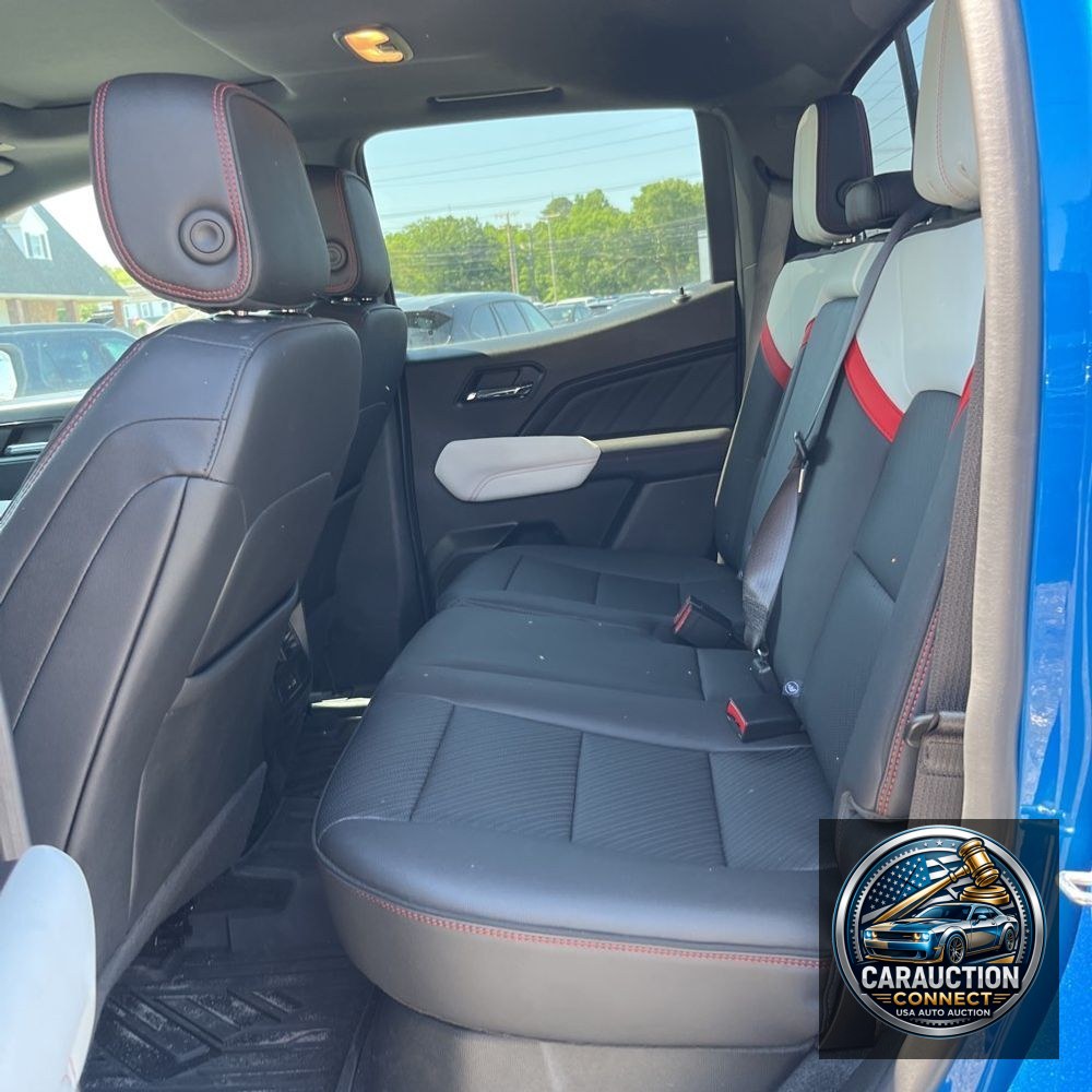 2023 GMC Canyon AT4X