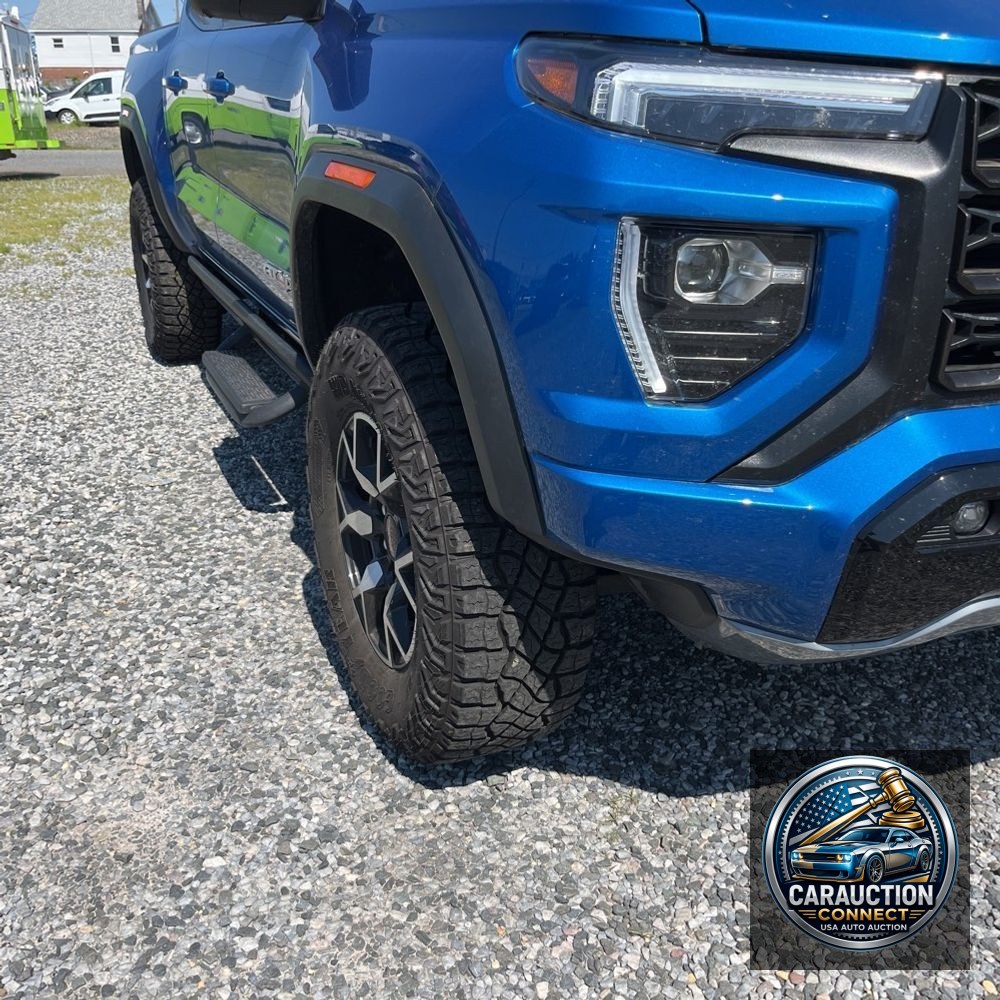 2023 GMC Canyon AT4X
