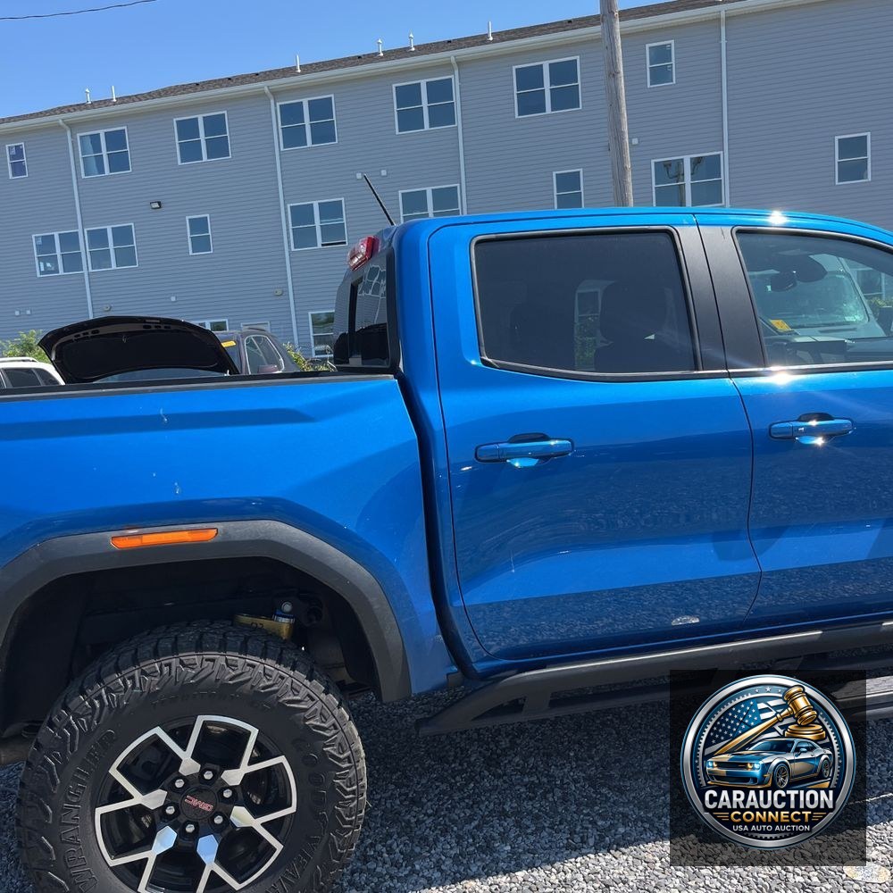 2023 GMC Canyon AT4X