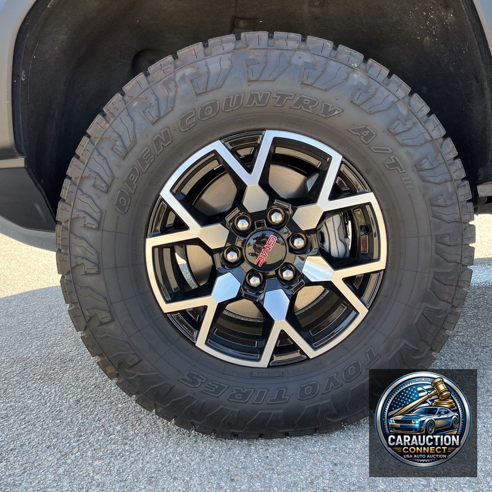 2023 GMC Canyon AT4X