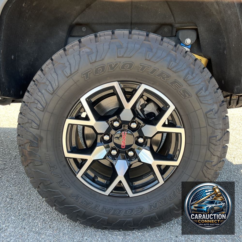 2023 GMC Canyon AT4X
