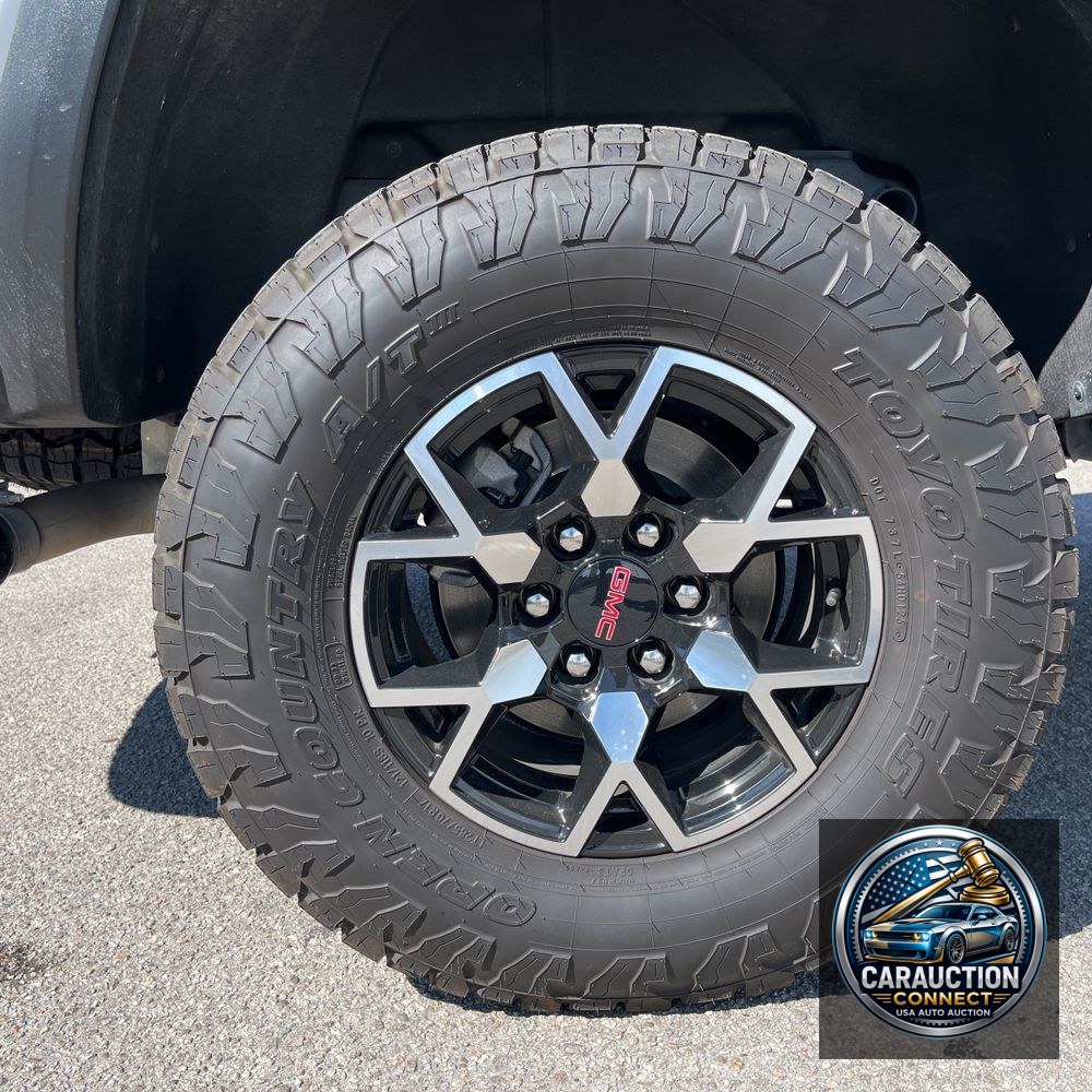2023 GMC Canyon AT4X