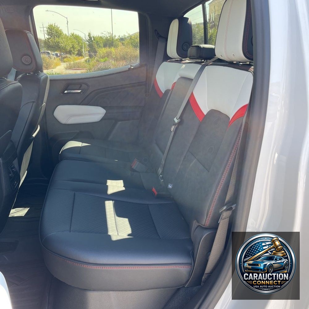 2023 GMC Canyon AT4X