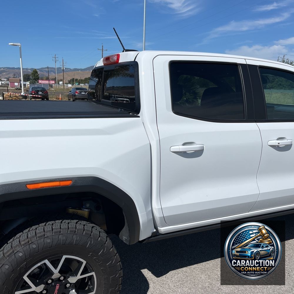 2023 GMC Canyon AT4X